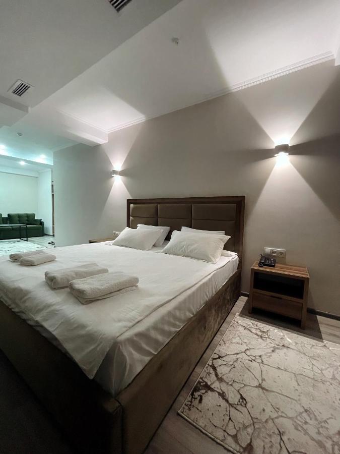 Hotel Nova Bişkek Dış mekan fotoğraf